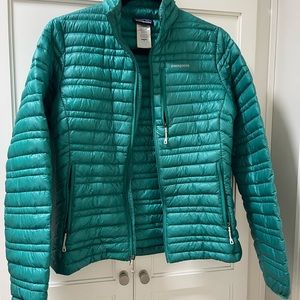 Patagonia Womens Nano Puff Size Small